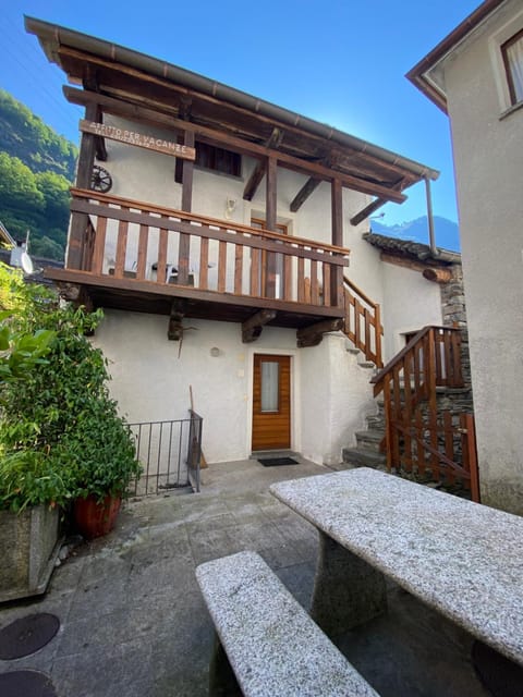 Casa Arcuri Apartment in Canton of Ticino