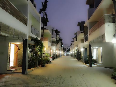 Property building, Facade/entrance