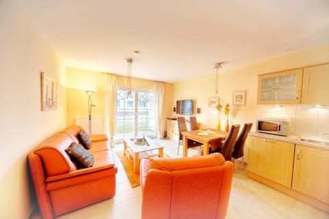 Villa Carpe Diem, FW 3 Apartment in Zingst