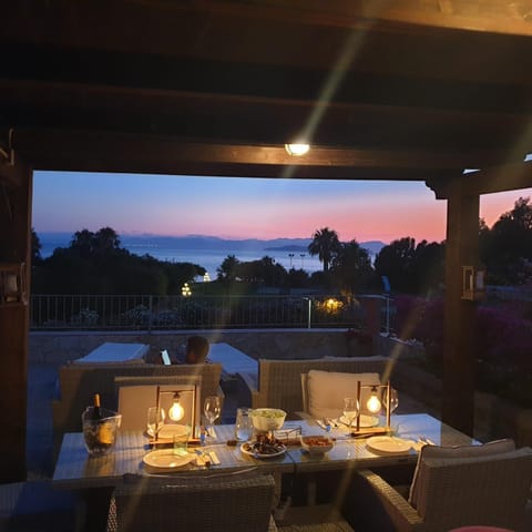 View (from property/room), Balcony/Terrace, Sea view
