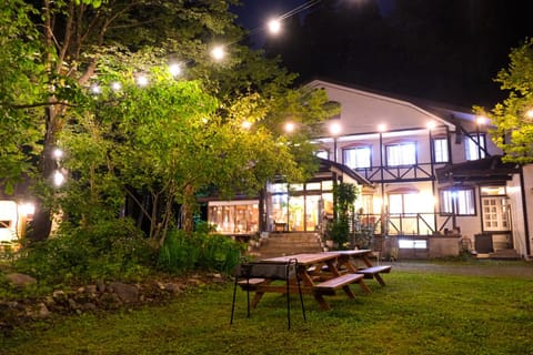 Property building, Patio, Garden