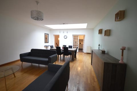 La Cotonnerie House in Wallonia, Belgium