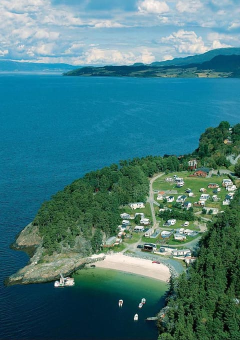 Day, Bird's eye view