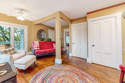 Pied-A-Terre Apartment in Kennebunkport