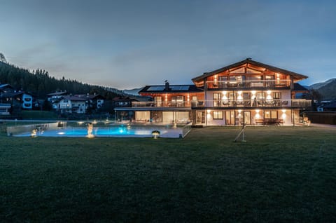 Property building, Staff, Day, Night, Natural landscape, Garden, View (from property/room), Other, Other, Mountain view, Pool view, Area and facilities, Area and facilities, Swimming pool, Location, Sunset, sunbed