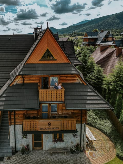 Property building, Facade/entrance, Bird's eye view, View (from property/room), Balcony/Terrace