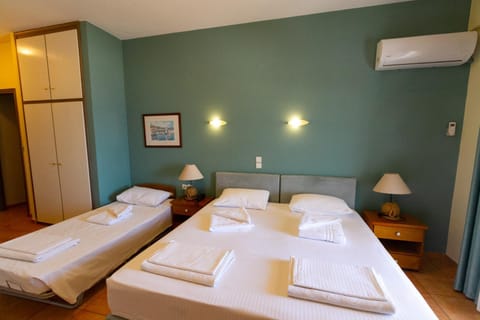 G. Kiapekou Apartment hotel in Euboea