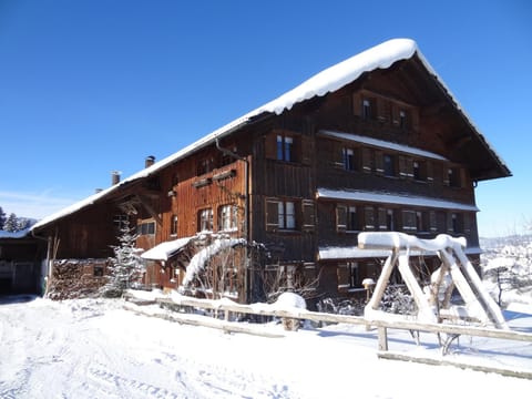 Facade/entrance, Winter