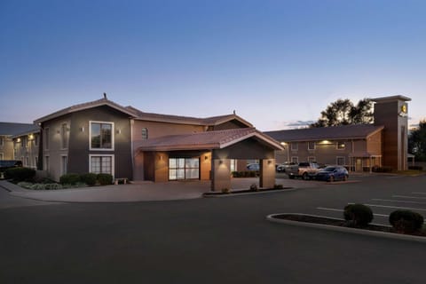 Property building, Night