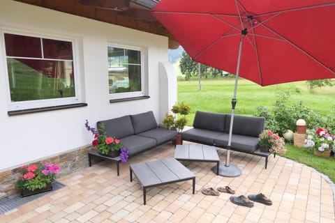 Garden, Balcony/Terrace