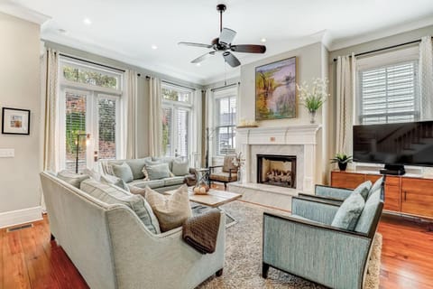 Jay-Ann House House in Savannah