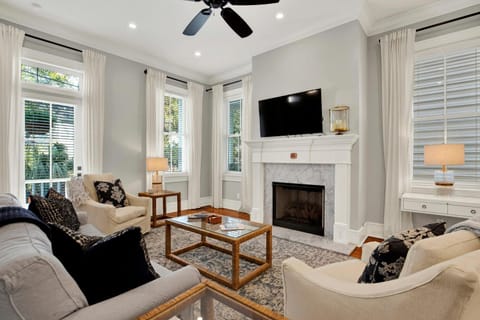 Congress Street Retreat House in Savannah