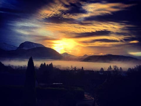 Natural landscape, Hiking, Sunrise, Sunset