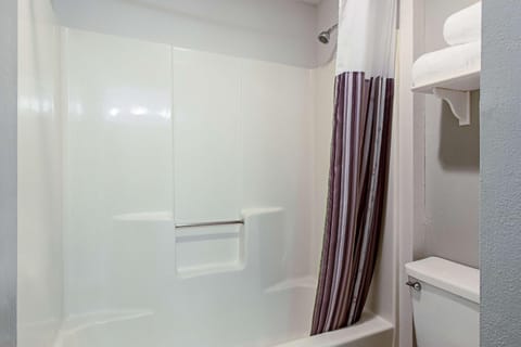 Bathroom, Photo of the whole room, On site