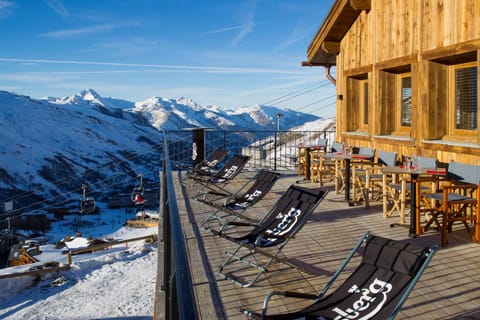 Natural landscape, Balcony/Terrace, Mountain view, sunbed