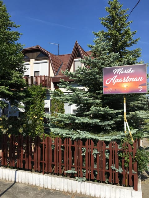 Property building, Facade/entrance, Street view