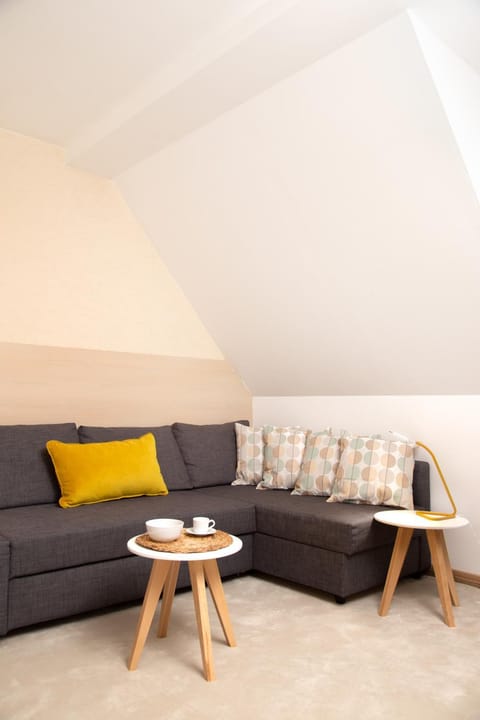 Bed, Living room, Seating area