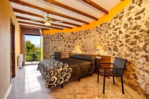 Day, Photo of the whole room