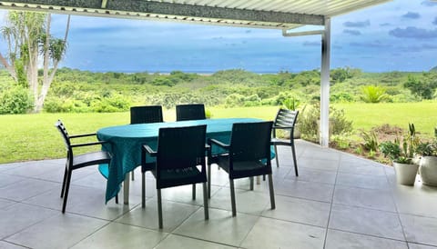 Patio, Natural landscape, View (from property/room), Balcony/Terrace