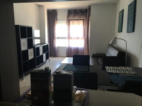 Living room, Photo of the whole room, Seating area, Dining area