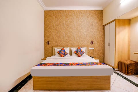 Bed, Bedroom, wardrobe