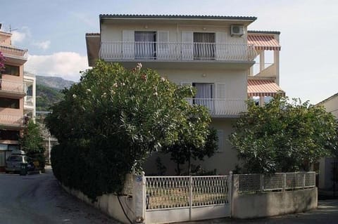BBQ facilities, Garden