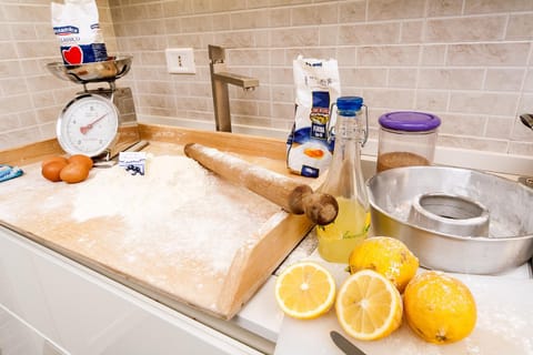 Food close-up, Coffee/tea facilities, Food, Non alcoholic drinks