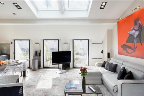 Communal lounge/ TV room, Living room