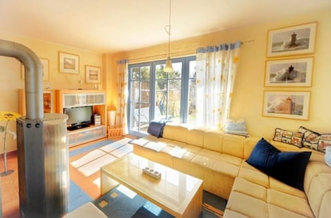 Antjes Deichblick House in Zingst