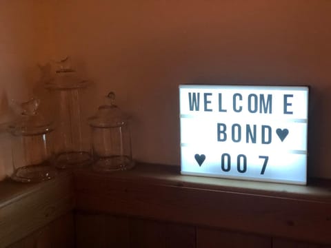 Penthouse "Bond 007" 120 m2 piscine sauna Risoul 1850 Apartment in Piedmont