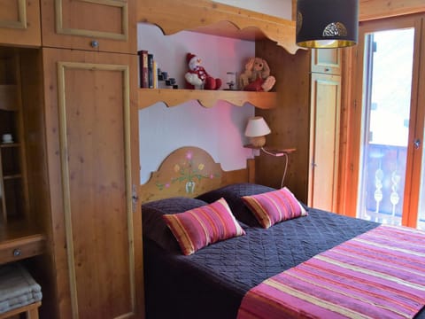 Appartement familial avec balcon sud et parking dans quartier résidentiel - FR-1-464-46 Apartment in Pralognan-la-Vanoise