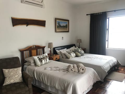 Towerzicht Guest House Bed and Breakfast in Western Cape