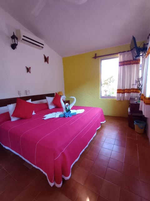 Bedroom, towels, air conditioner