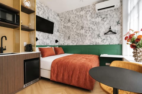 Bedroom, furniture