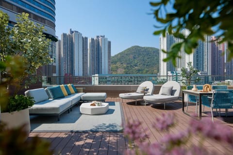 Balcony/Terrace, City view