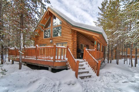 Adventure Lodge House in Island Park