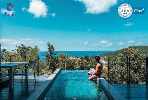 Pool view, Sea view, Swimming pool