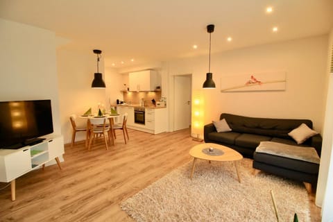 Photo of the whole room, Seating area, Dining area