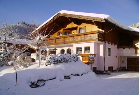 Property building, Day, Winter