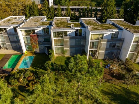 Property building, Bird's eye view