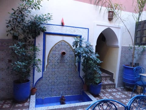 Patio, Living room