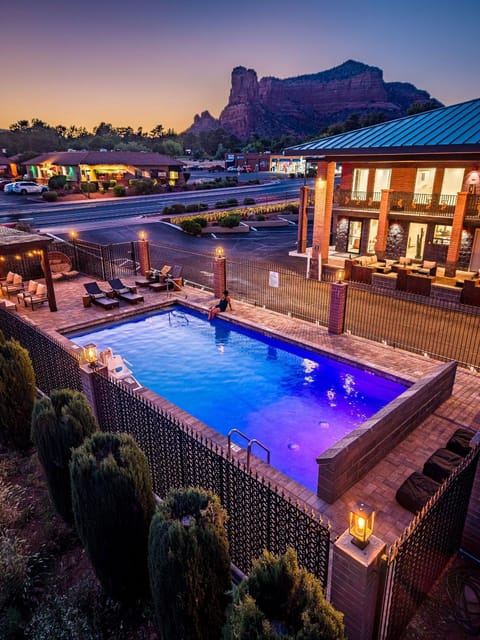 Night, Mountain view, Swimming pool, sunbed