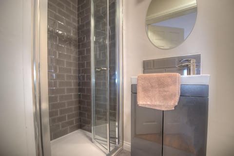 Spanish Arch Apartment in Galway