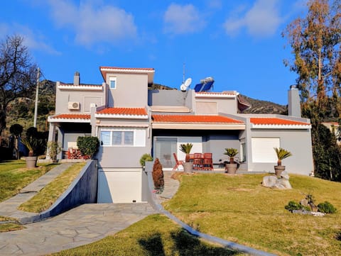 Las Palmas Villa in Kavala, Greece