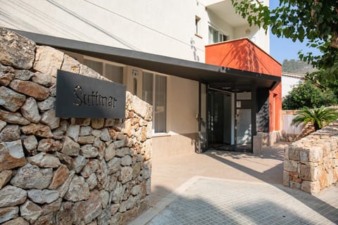 Off site, Lobby or reception