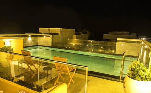 Pool view, Swimming pool