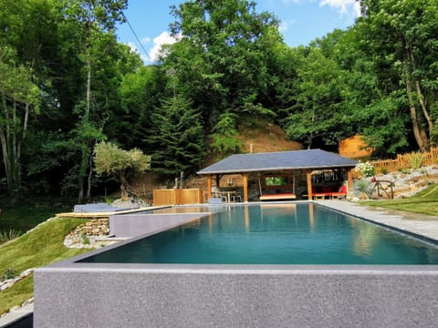 Mountain view, Swimming pool, Swimming pool