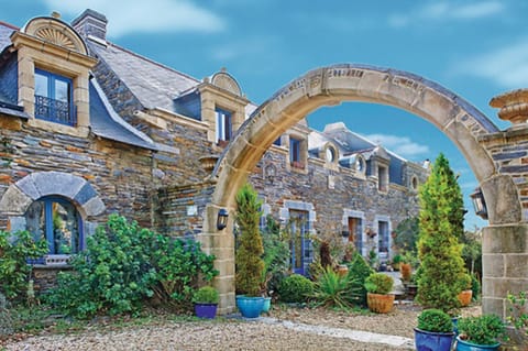 Property building, Landmark view