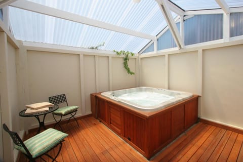 Hot Tub, Spa and wellness centre/facilities, Other
