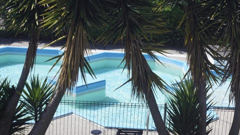 Pool view, Swimming pool